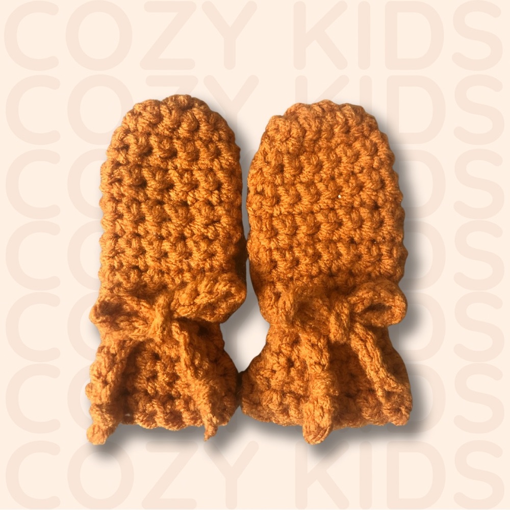“Cozy Loom” Handmade Crochet Baby Mittens